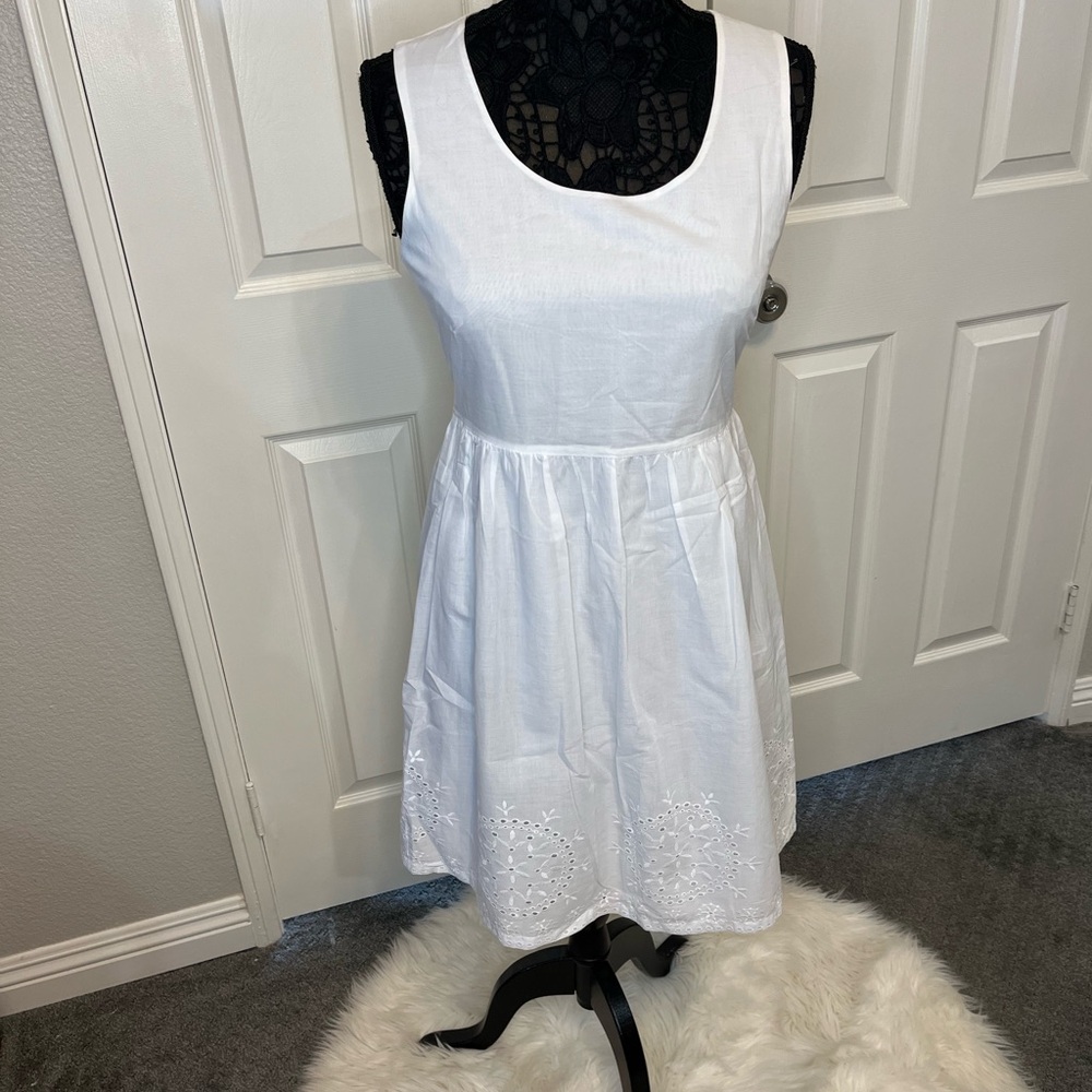 Joe Fresh White Sleeveless Scoop Neck Sundress with eyelet detail